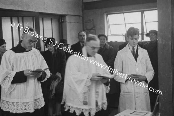 MOUNTMELLICK PRODUCTS LTD:V.REV FR.BURBAGE P.P.V.F.& REV.C.O'CONNOR DON.S.J. BLESSING THE FACTORY